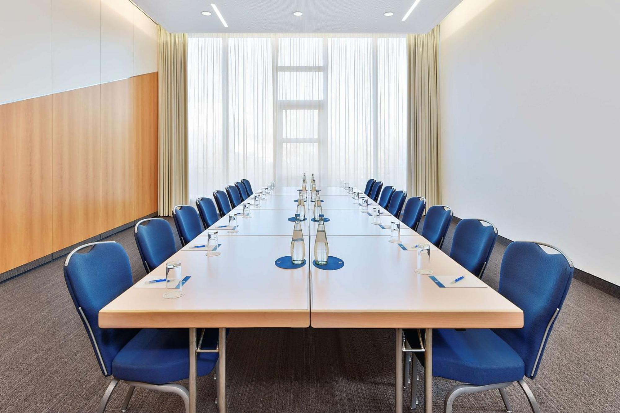Nh Mannheim Viernheim Hotel Ngoại thất bức ảnh