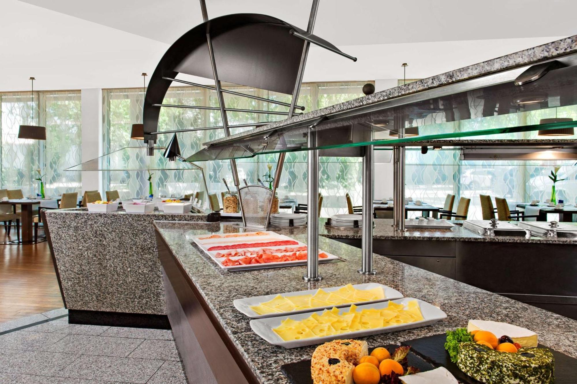 Nh Mannheim Viernheim Hotel Ngoại thất bức ảnh